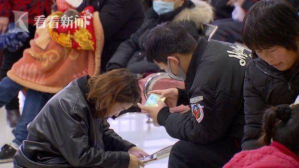 微信游戲“跳一跳”有毒？ 跳一跳長時間玩或引發(fā)腱鞘炎