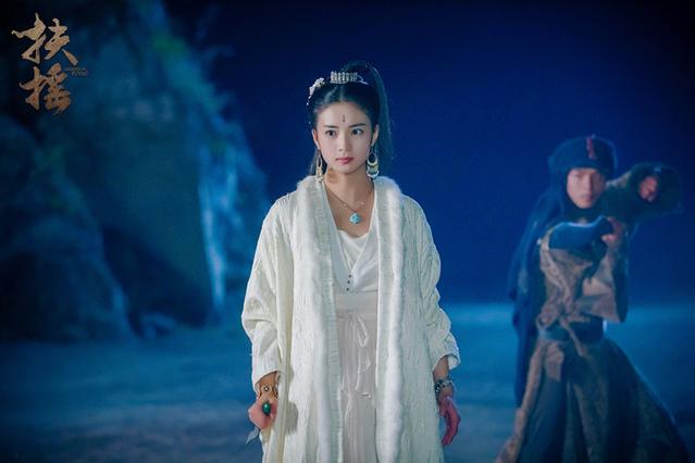 《扶搖》播放量破90億 雅蘭珠（張雅欽）劇中白衣造型及妝容可圈可點(diǎn)
