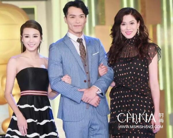 TVB2019無線節目巡禮全臺小生花旦盛裝亮相紅毯現場圖