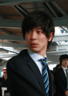 加瀨亮