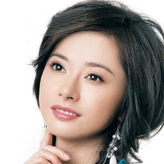 何美鈿?