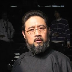 徐向東?