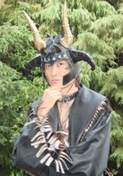 胡東