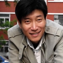 張鷹