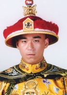 張默