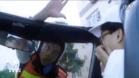 周星馳《逃學(xué)威龍2》交通警察搞笑片段