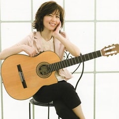 石野真子?