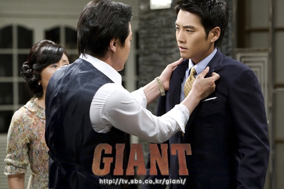《Giant巨人》劇照04