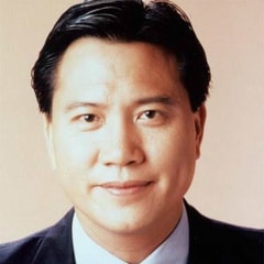 萬梓良?