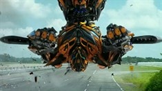電視宣傳片“Dinobots”