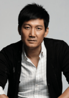 李崇霄