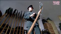翻查槍靶這才知道真相，一個彈孔竟穿過兩發子彈，厲害！