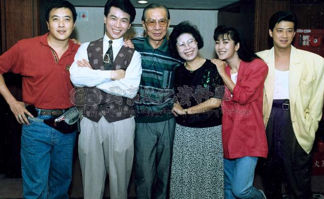 http://www.omega3-ala.com/pics/default/download/2c6b042a5e0975bc32127ea7632a9113.jpg