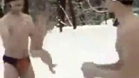 感受下戰斗民族是怎么帶孩子的