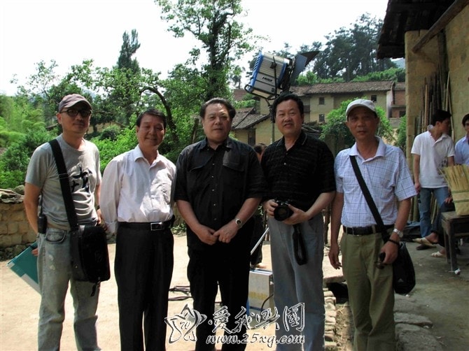 http://www.omega3-ala.com/pics/default/download/2f968b3bcdc68ab7a293773494eb2344.jpg