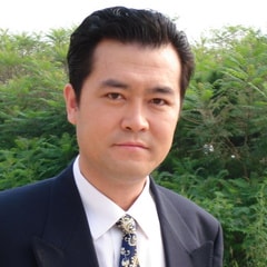 劉 丹?
