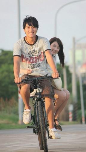 http://www.omega3-ala.com/pics/default/download/30ae64279e110f84ba04ff51eba76bba.jpg