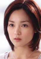 國仲涼子