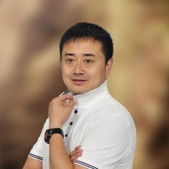 閆光明