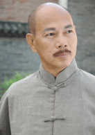羅家英