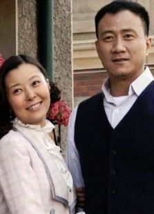 孤軍英雄