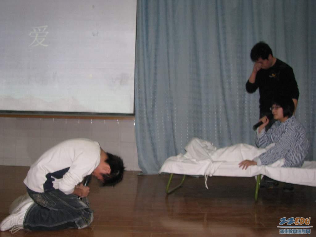 http://www.omega3-ala.com/pics/default/download/384ed2ccf230aacaea91994cc73d23b4.jpg