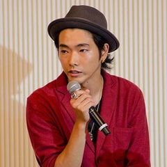 柄本佑?