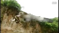如來神掌戰(zhàn)天蠶神功，逼出了如來神掌最后一式如來涅槃！