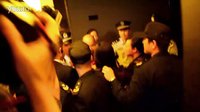 電影節現場，CCTV記者暴打大學生志愿者，高呼“我是XX頻道的！傻冒！”