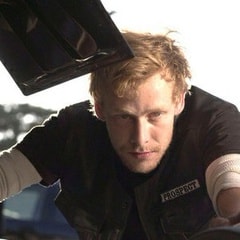 強尼·萊維斯/Johnny Lewis