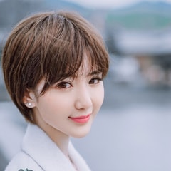 毛曉彤?
