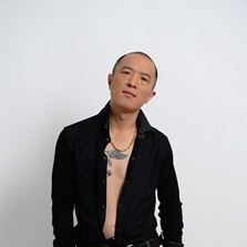 王鷹