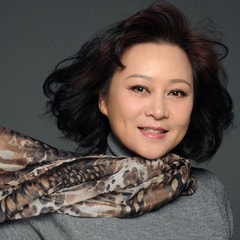 黃愛玲?