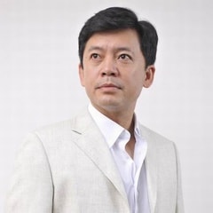 何政軍?