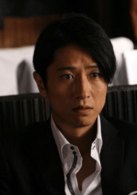 谷原章介