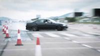 《槍王之王》拍攝日志5 劫鈔飛車驚險 替身受傷險失明