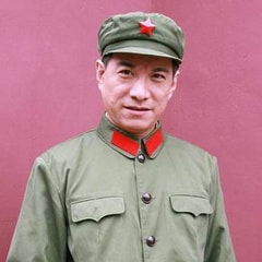 李屹
