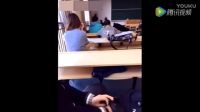 大學(xué)自習(xí)室這樣撩妹居然成功了，瞬間我要感覺戀愛了