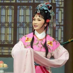 吳素英