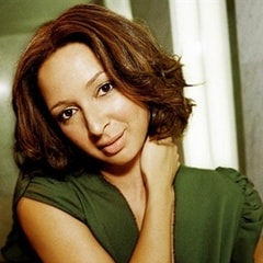 瑪婭·魯?shù)婪?Maya Rudolph