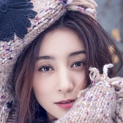 周庭伊?