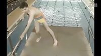 搞笑憨豆先生跳水_搞笑視頻