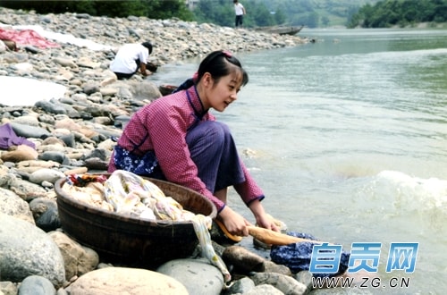 http://www.omega3-ala.com/pics/default/download/72c05068a7ab659d8732fb5b042af01e.jpg