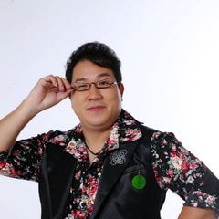 劉爾金?