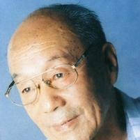 馮 奇