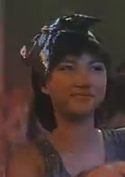 何佩兒