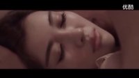 電影【瘋狂奪愛】講述了兩個神經男女為追尋自己心中的男神女神瘋狂奪愛的搞笑歷程。