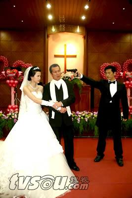 http://www.omega3-ala.com/pics/default/download/8bc72e9d276ed6b1bbb457050fbe649f.jpg