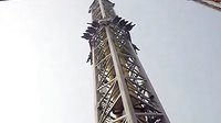 八旬老奶奶北京歡樂谷玩跳樓機