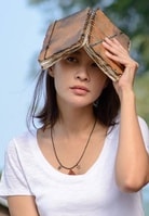 賴?yán)ぐ钛攀? />
													<div></div>
													<p>安</p>
												</a>
											</div>
											<div   id=